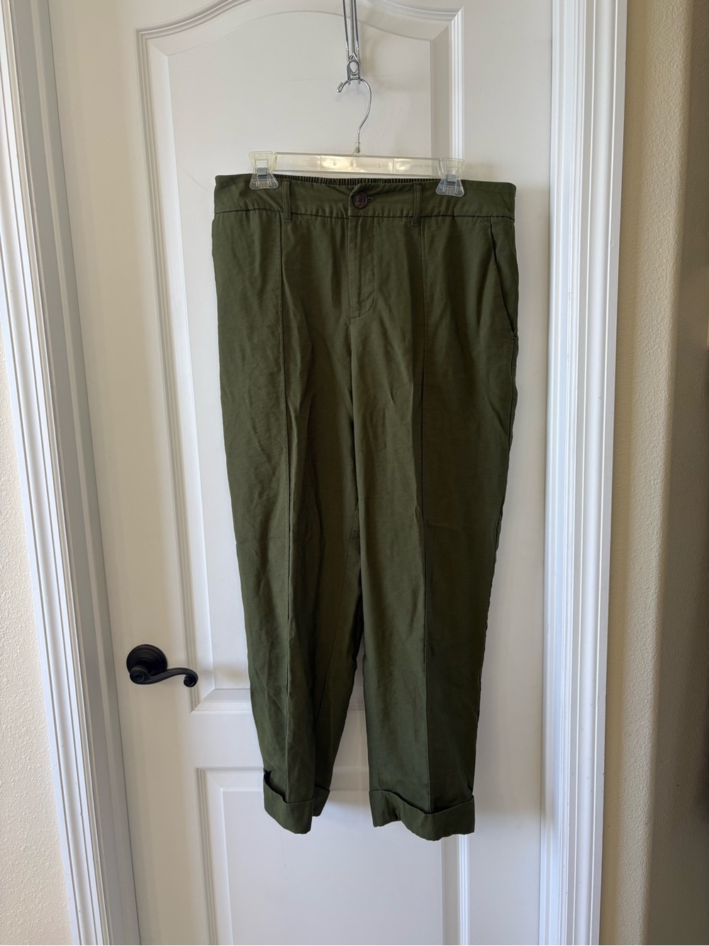 A New Day Olive Green Tapered Ankle Pants Size 12 Rayon Blend Pull-On Career